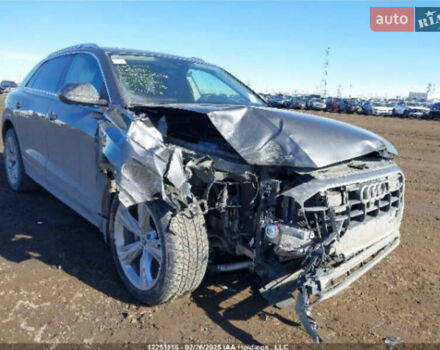 Сірий Ауді Q8, об'ємом двигуна 3 л та пробігом 64 тис. км за 54990 $, фото 40 на Automoto.ua