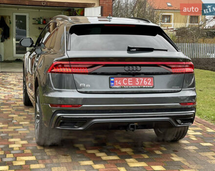 Сірий Ауді Q8, об'ємом двигуна 3 л та пробігом 139 тис. км за 44000 $, фото 5 на Automoto.ua