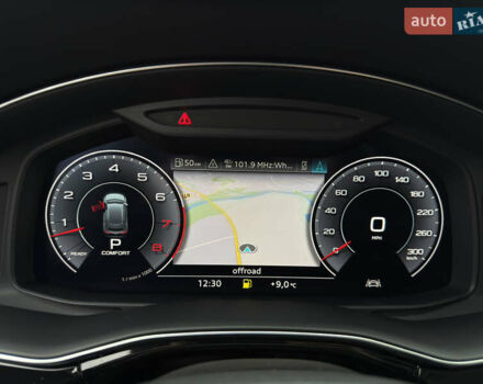 Серый Ауди Q8, объемом двигателя 3 л и пробегом 127 тыс. км за 47999 $, фото 43 на Automoto.ua