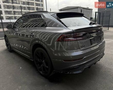 Сірий Ауді Q8, об'ємом двигуна 3 л та пробігом 135 тис. км за 63222 $, фото 8 на Automoto.ua