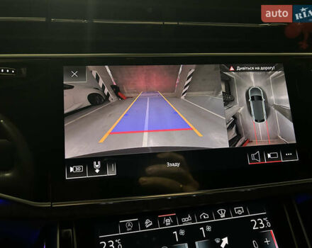 Сірий Ауді Q8, об'ємом двигуна 3 л та пробігом 160 тис. км за 52000 $, фото 17 на Automoto.ua