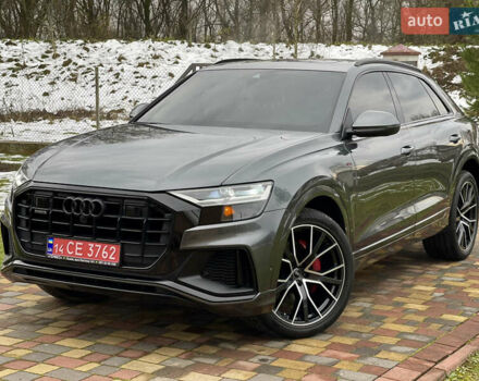 Сірий Ауді Q8, об'ємом двигуна 3 л та пробігом 139 тис. км за 44000 $, фото 3 на Automoto.ua