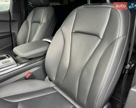 Серый Ауди Q8, объемом двигателя 3 л и пробегом 142 тыс. км за 44900 $, фото 13 на Automoto.ua