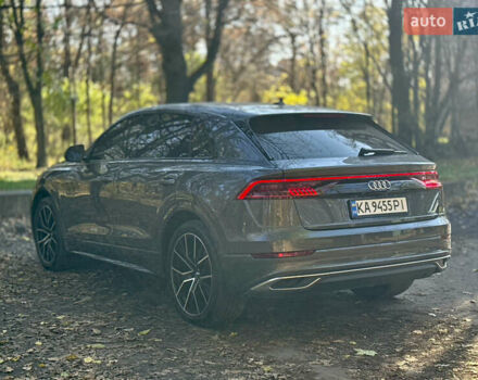 Серый Ауди Q8, объемом двигателя 3 л и пробегом 140 тыс. км за 51300 $, фото 1 на Automoto.ua