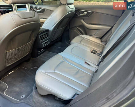 Серый Ауди Q8, объемом двигателя 3 л и пробегом 150 тыс. км за 40900 $, фото 24 на Automoto.ua