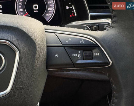 Серый Ауди Q8, объемом двигателя 3 л и пробегом 103 тыс. км за 46500 $, фото 36 на Automoto.ua