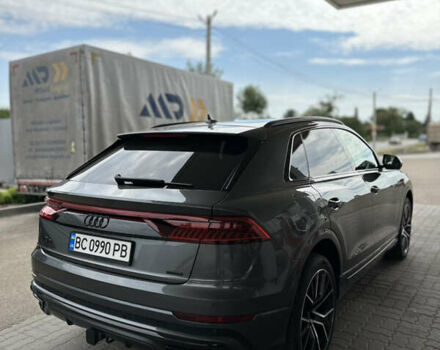 Серый Ауди Q8, объемом двигателя 3 л и пробегом 92 тыс. км за 55000 $, фото 4 на Automoto.ua