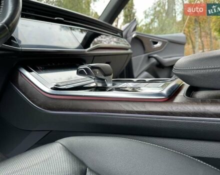 Серый Ауди Q8, объемом двигателя 3 л и пробегом 125 тыс. км за 48999 $, фото 85 на Automoto.ua