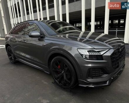Сірий Ауді Q8, об'ємом двигуна 3 л та пробігом 135 тис. км за 63222 $, фото 44 на Automoto.ua