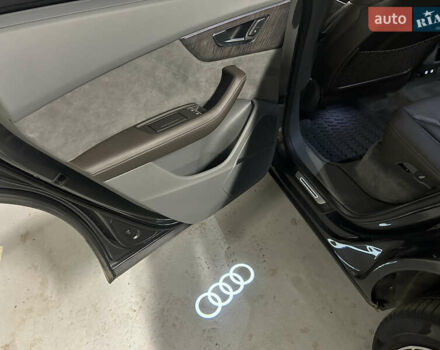Сірий Ауді Q8, об'ємом двигуна 3 л та пробігом 160 тис. км за 52000 $, фото 16 на Automoto.ua