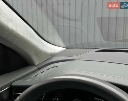 Серый Ауди Q8, объемом двигателя 3 л и пробегом 122 тыс. км за 56500 $, фото 45 на Automoto.ua