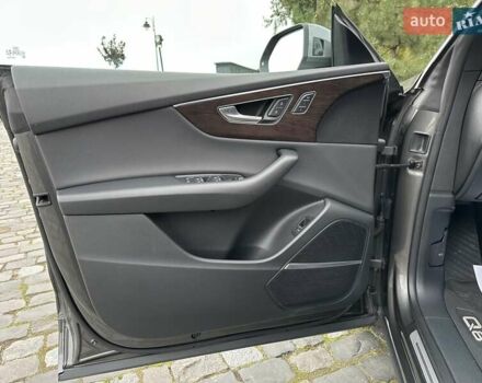 Серый Ауди Q8, объемом двигателя 3 л и пробегом 125 тыс. км за 48999 $, фото 86 на Automoto.ua