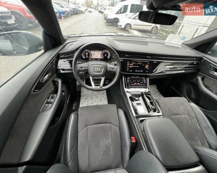 Сірий Ауді Q8, об'ємом двигуна 2.97 л та пробігом 78 тис. км за 65099 $, фото 38 на Automoto.ua