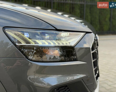 Серый Ауди Q8, объемом двигателя 3 л и пробегом 91 тыс. км за 58000 $, фото 26 на Automoto.ua