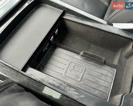 Серый Ауди Q8, объемом двигателя 3 л и пробегом 142 тыс. км за 44900 $, фото 4 на Automoto.ua