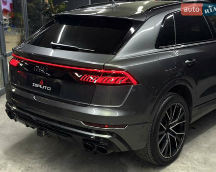 Серый Ауди Q8, объемом двигателя 3 л и пробегом 84 тыс. км за 53000 $, фото 13 на Automoto.ua