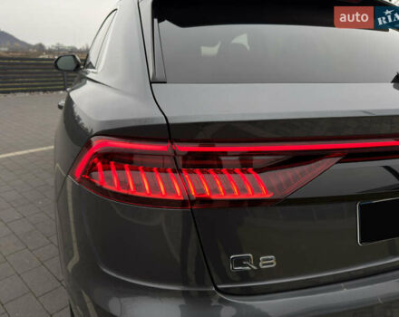 Серый Ауди Q8, объемом двигателя 3 л и пробегом 127 тыс. км за 47999 $, фото 23 на Automoto.ua