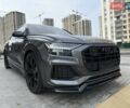 Сірий Ауді Q8, об'ємом двигуна 3 л та пробігом 135 тис. км за 63222 $, фото 1 на Automoto.ua