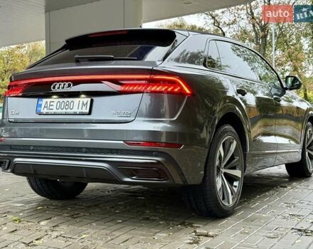 Ауді Q8 2019 у Дніпро (Дніпропетровську) на Automoto.ua Сірий Ауді Q8, об'ємом двигуна 2.97 л та пробігом 120 тис. км за 60500 $, фото 13 на Automoto.ua