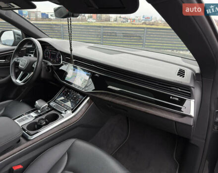 Серый Ауди Q8, объемом двигателя 3 л и пробегом 127 тыс. км за 47999 $, фото 69 на Automoto.ua