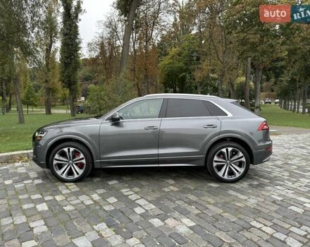 Серый Ауди Q8, объемом двигателя 3 л и пробегом 125 тыс. км за 48999 $, фото 3 на Automoto.ua