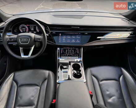 Серый Ауди Q8, объемом двигателя 3 л и пробегом 103 тыс. км за 46500 $, фото 24 на Automoto.ua