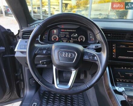 Серый Ауди Q8, объемом двигателя 3 л и пробегом 164 тыс. км за 47500 $, фото 19 на Automoto.ua