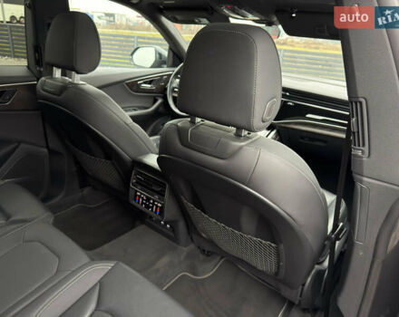 Серый Ауди Q8, объемом двигателя 3 л и пробегом 127 тыс. км за 47999 $, фото 62 на Automoto.ua