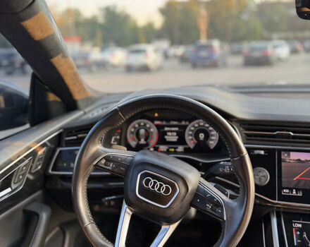 Серый Ауди Q8, объемом двигателя 3 л и пробегом 97 тыс. км за 48500 $, фото 14 на Automoto.ua