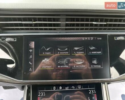 Серый Ауди Q8, объемом двигателя 3 л и пробегом 125 тыс. км за 48999 $, фото 51 на Automoto.ua