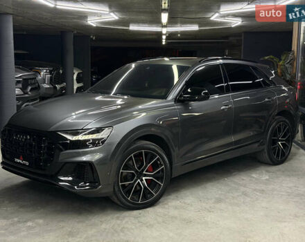 Серый Ауди Q8, объемом двигателя 3 л и пробегом 84 тыс. км за 53000 $, фото 6 на Automoto.ua