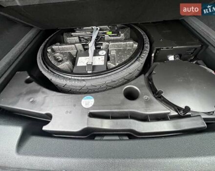 Сірий Ауді Q8, об'ємом двигуна 2.97 л та пробігом 78 тис. км за 65099 $, фото 34 на Automoto.ua