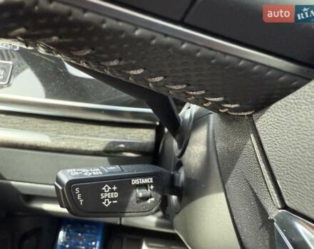 Сірий Ауді Q8, об'ємом двигуна 3 л та пробігом 135 тис. км за 63222 $, фото 39 на Automoto.ua