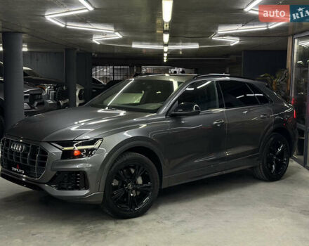 Серый Ауди Q8, объемом двигателя 3 л и пробегом 74 тыс. км за 54500 $, фото 7 на Automoto.ua