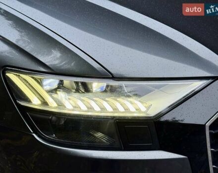 Ауді Q8 2019 у Дніпро (Дніпропетровську) на Automoto.ua Сірий Ауді Q8, об'ємом двигуна 2.97 л та пробігом 120 тис. км за 60500 $, фото 7 на Automoto.ua