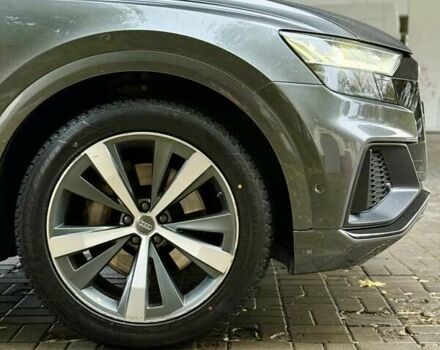 Ауді Q8 2019 у Дніпро (Дніпропетровську) на Automoto.ua Сірий Ауді Q8, об'ємом двигуна 2.97 л та пробігом 120 тис. км за 60500 $, фото 11 на Automoto.ua