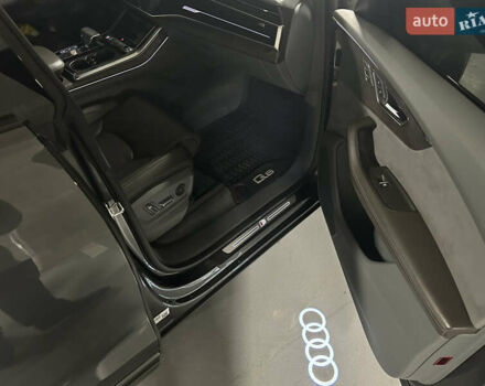 Сірий Ауді Q8, об'ємом двигуна 3 л та пробігом 160 тис. км за 52000 $, фото 13 на Automoto.ua