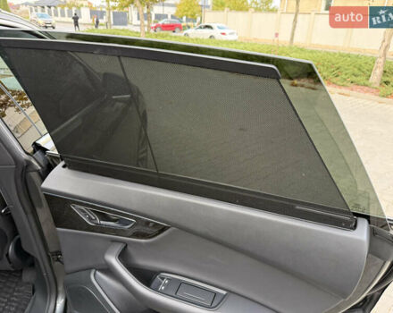 Серый Ауди Q8, объемом двигателя 3 л и пробегом 91 тыс. км за 58000 $, фото 44 на Automoto.ua