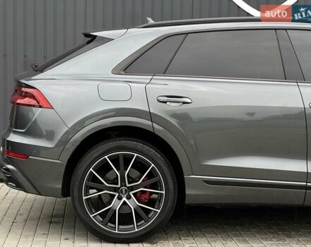Серый Ауди Q8, объемом двигателя 3 л и пробегом 122 тыс. км за 56500 $, фото 10 на Automoto.ua