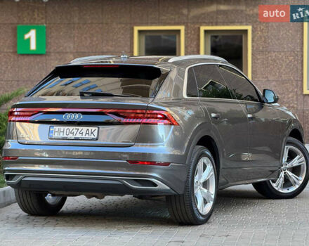 Серый Ауди Q8, объемом двигателя 3 л и пробегом 150 тыс. км за 40900 $, фото 9 на Automoto.ua