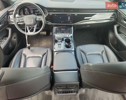 Сірий Ауді Q8, об'ємом двигуна 3 л та пробігом 63 тис. км за 20000 $, фото 7 на Automoto.ua