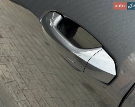 Серый Ауди Q8, объемом двигателя 3 л и пробегом 122 тыс. км за 56500 $, фото 19 на Automoto.ua