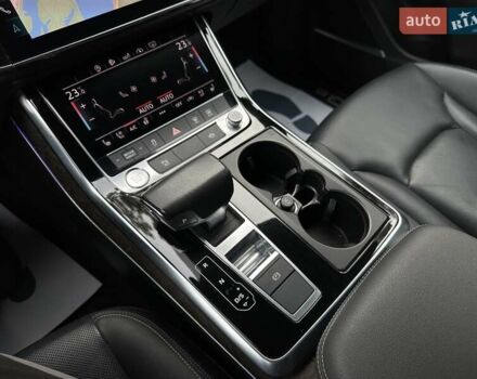 Серый Ауди Q8, объемом двигателя 3 л и пробегом 125 тыс. км за 48999 $, фото 77 на Automoto.ua