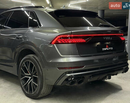 Серый Ауди Q8, объемом двигателя 3 л и пробегом 84 тыс. км за 53000 $, фото 9 на Automoto.ua