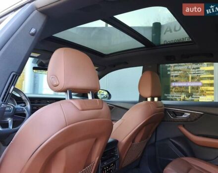 Серый Ауди Q8, объемом двигателя 3 л и пробегом 164 тыс. км за 47500 $, фото 20 на Automoto.ua