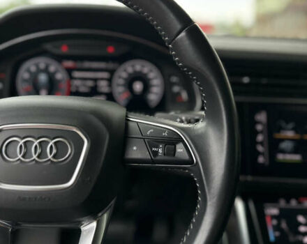 Серый Ауди Q8, объемом двигателя 3 л и пробегом 92 тыс. км за 55000 $, фото 24 на Automoto.ua