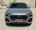 Сірий Ауді Q8, об'ємом двигуна 3 л та пробігом 43 тис. км за 64490 $, фото 2 на Automoto.ua