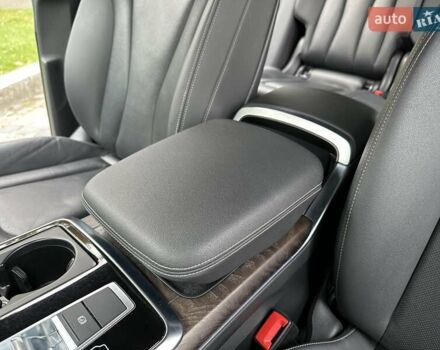 Серый Ауди Q8, объемом двигателя 3 л и пробегом 125 тыс. км за 48999 $, фото 80 на Automoto.ua