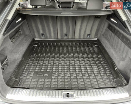 Сірий Ауді Q8, об'ємом двигуна 3 л та пробігом 139 тис. км за 44000 $, фото 37 на Automoto.ua