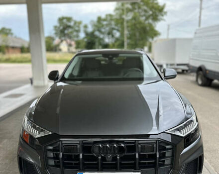 Серый Ауди Q8, объемом двигателя 3 л и пробегом 92 тыс. км за 55000 $, фото 2 на Automoto.ua